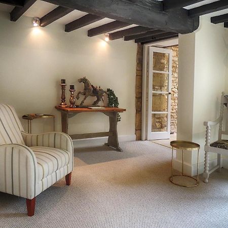 Вилла Century House Moreton-in-Marsh Экстерьер фото