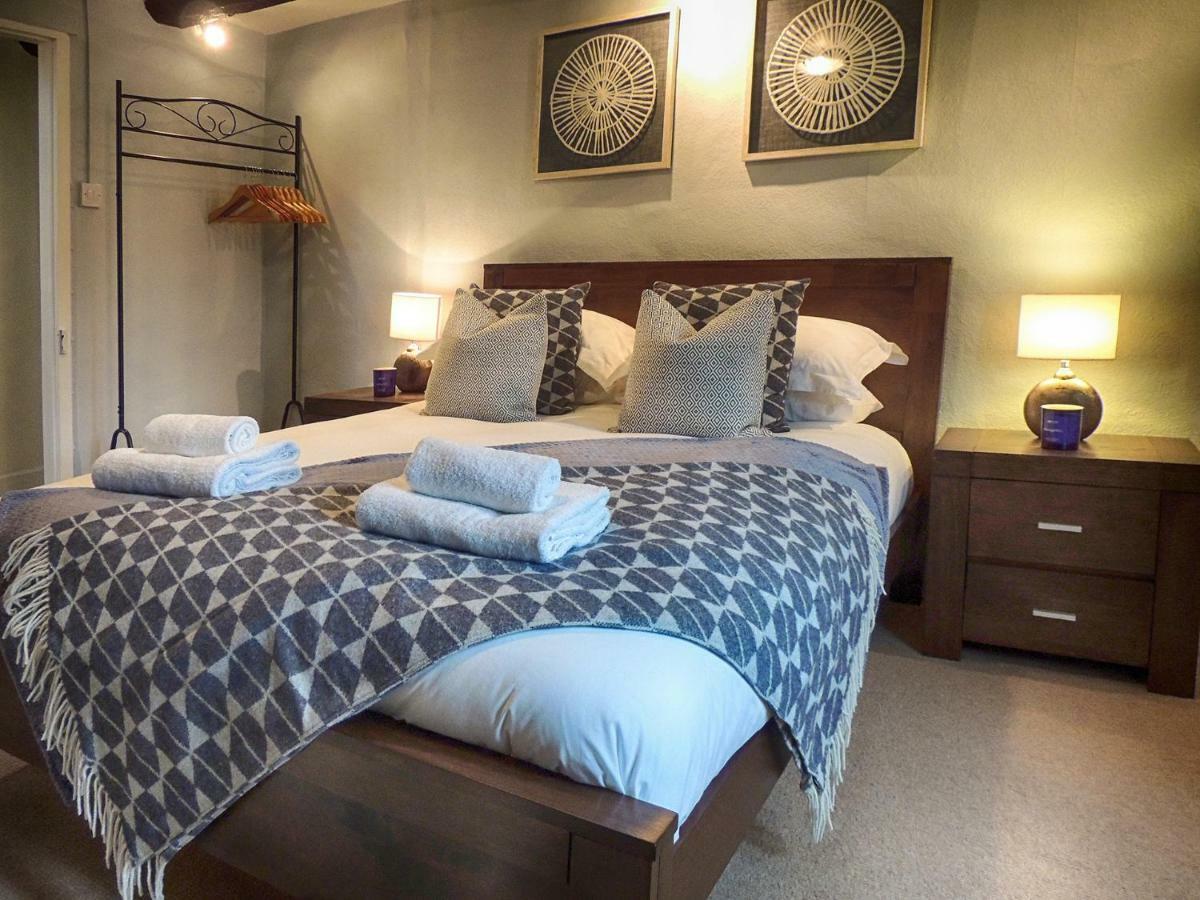 Вилла Century House Moreton-in-Marsh Экстерьер фото
